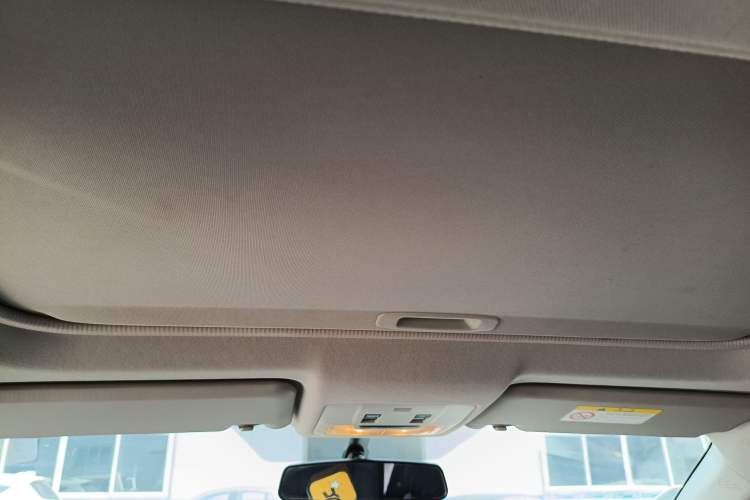 Used Toyota RAV4 2018 2.0L CVT Two-Wheel Drive Fashion X Edition