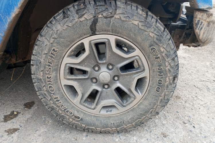 Used Jeep Wrangler 2015 3.0L Sahara Four-Door Edition