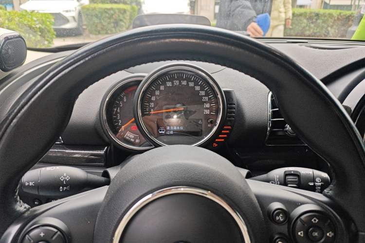 Used MINI Clubman 2016 1.5T COOPER Geek Edition