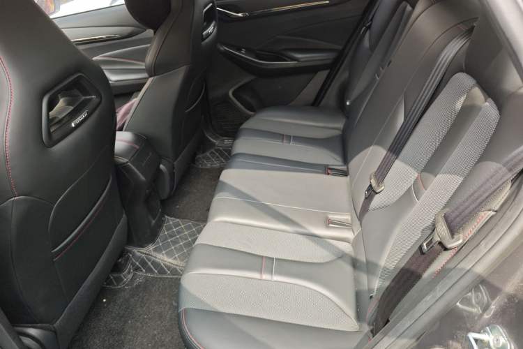 Used CHANGAN OSHAN X5 2021 1.5T DCT Flagship Edition Left Rear Seat