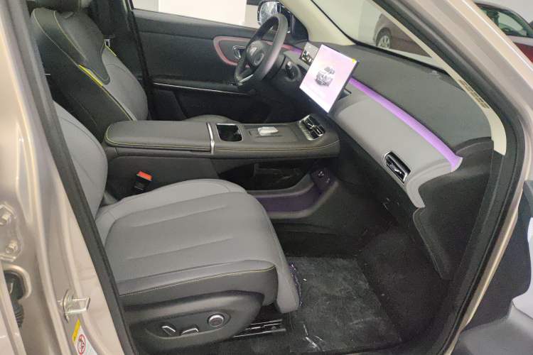 Used CHANGAN NEVO Q05 2026 Model 506 Max Right Front Seat