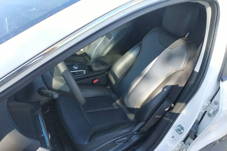 Used Buick Velite 6 2022 Connected & Shared PLUS
