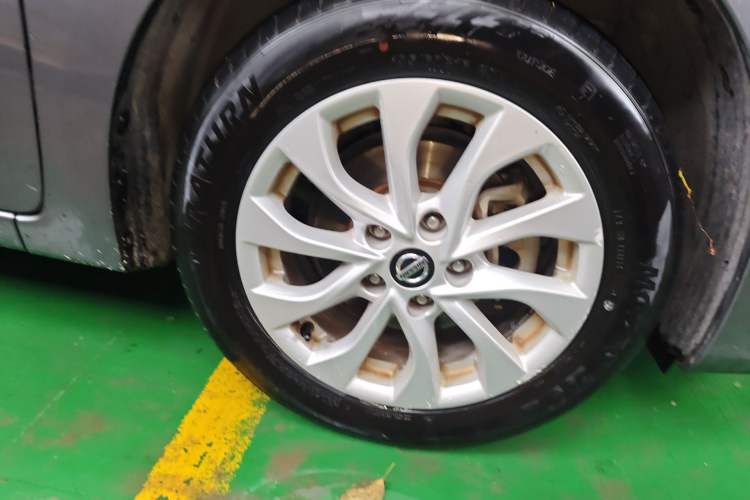 Used Nissan Sylphy 2021 Classic 1.6XL CVT Luxury Edition Right Front Wheel Hub
