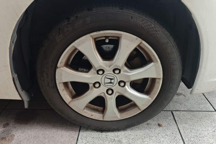 Used Honda Civic 2013 10th Anniversary 1.8L Automatic Comfort Version Right Front Wheel Hub