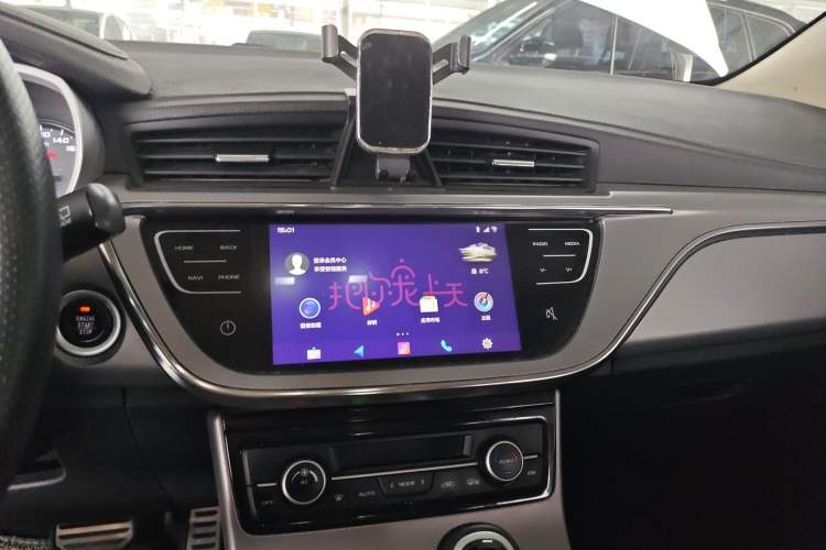 Used Geely Auto Emgrand GS 2018 Lingchao Edition 1.4T Automatic LingShang Smart Connectivity Model Audio And AC Panel