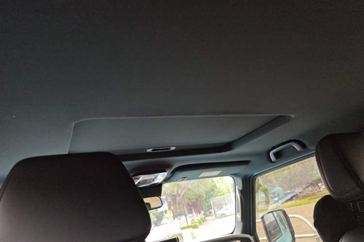 Used 212 T01 2025 2.0T Changfeng