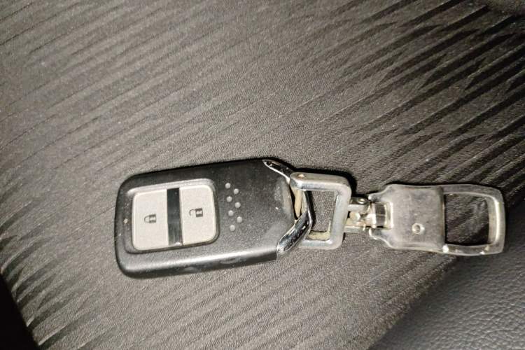 Used Honda Vezel 2019 1.5L CVT Luxury Model China VI Vehicle Key