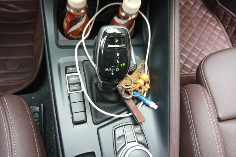 Used BMW X1 2022 sDrive25Li Leading Model Gear Lever