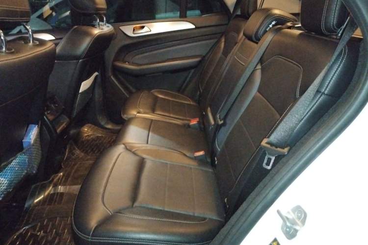 Used Mercedes-Benz M-Class 2014 ML 320 4MATIC