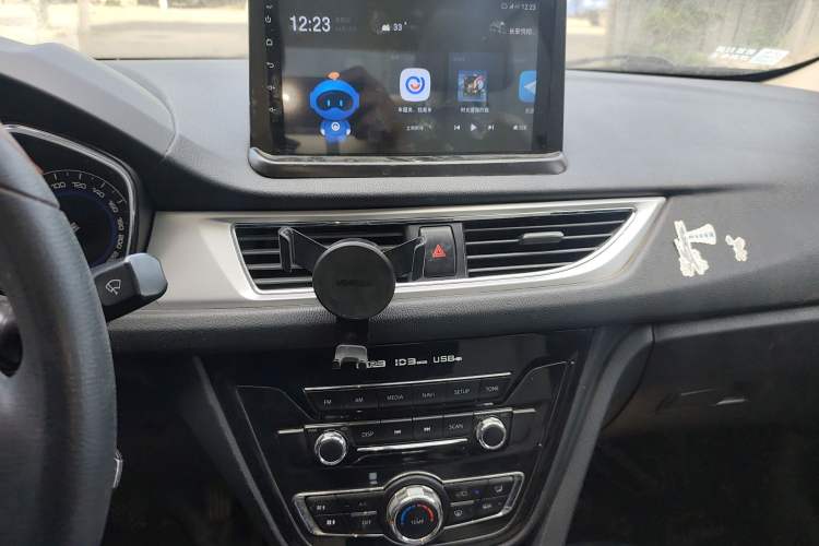 Used CHANGAN Alsvin V7 2015 1.6L Manual Enjoyment Model China IV Standard