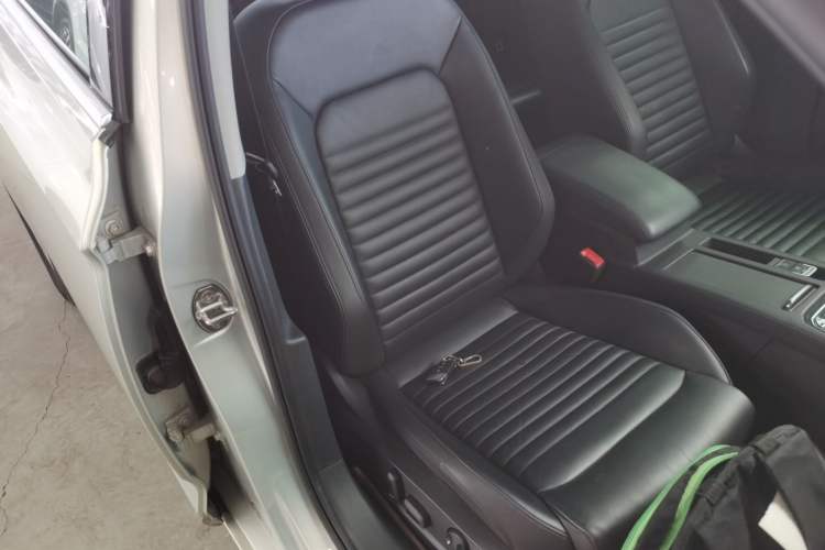 Used Volkswagen Magotan 2019 330TSI DSG Luxury Version China VI Standard
