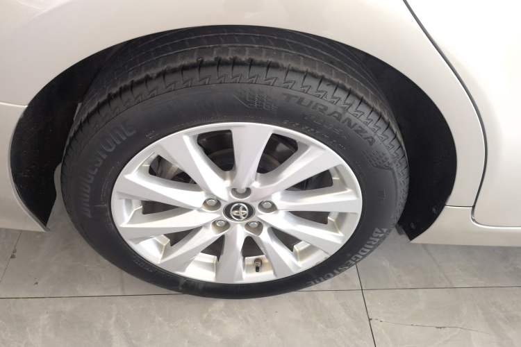 Used Toyota Camry 2019 Revised Version 2.0G Luxury Edition Exterior 2
