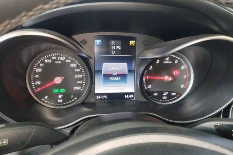 Used Mercedes-Benz C-Class 2016 C 200 L Sport Edition Instrument Cluster