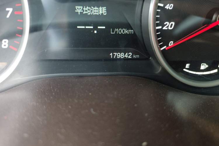 Used Baojun 730 2017 1.5T Manual Style 7 Seats China V