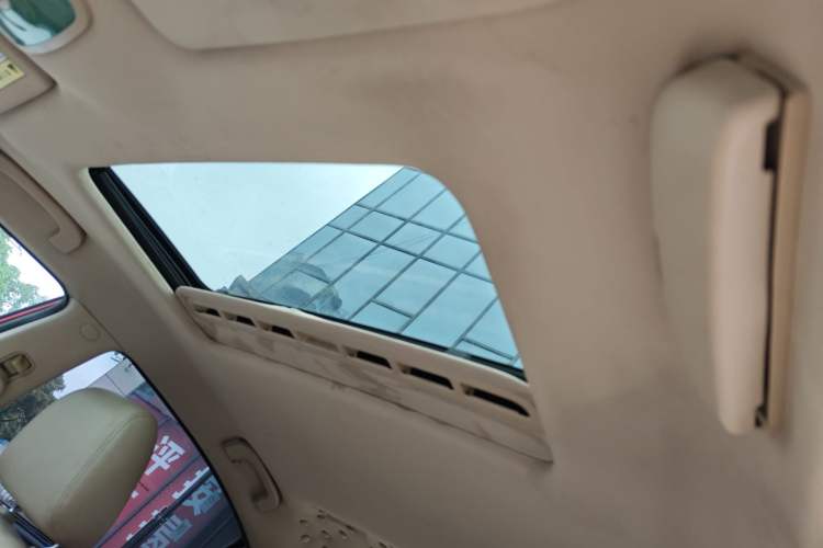 Used Roewe 350 2014 1.5L Manual Swift Edition Headliner