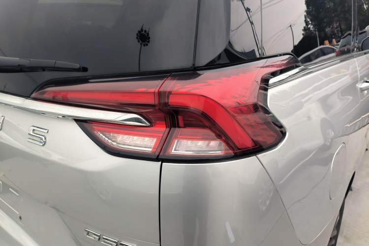 Used SAIC MAXUS G50 2019 1.5T Automatic Luxury Edition China VI Standard
