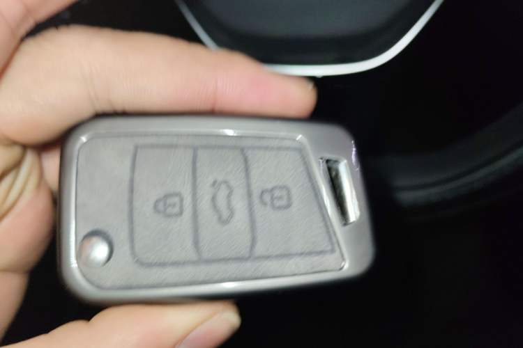 Used Volkswagen Tayron 2020 330TSI Two-Wheel Drive Luxury Smart Connectivity Version