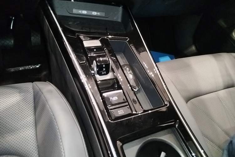 Used Volkswagen Lamando 2026 Lavida L GTS 380TSI Lingfeng Millionth Anniversary Edition
