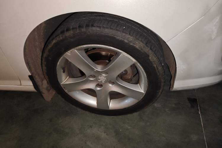 Used Peugeot 408 2013 2.0L Automatic Luxury Edition