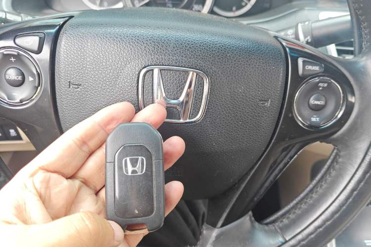 Used Honda Accord 2014 2.0L LX Comfort Edition