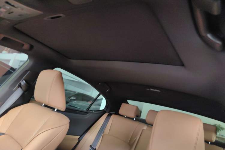 Used Lexus ES 2020 200 Excellence Edition Headliner