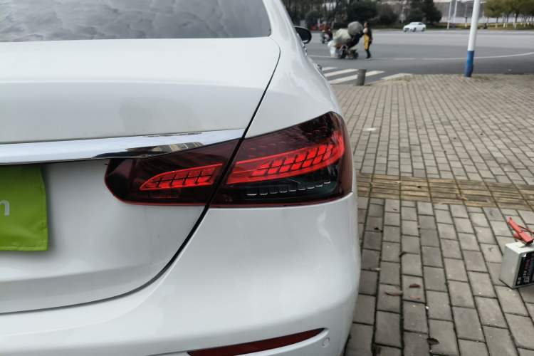 Used Mercedes-Benz E-Class 2016 E 200 L Sport Edition
