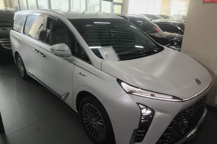 Used Buick GL8 New Energy 2024 Lu Zun Luxury Edition 7-Seater