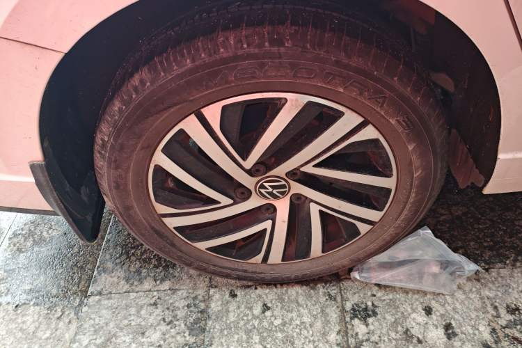 Used Volkswagen Lavida 2023 1.5L Automatic Starry Sky 5 Million Edition
