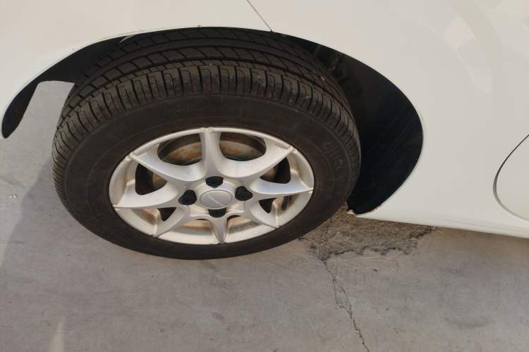 Used Roewe Clever 2022 311km QiQi BoBo Edition Exterior 5