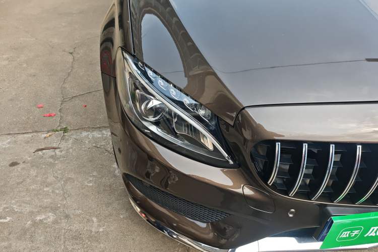 Used Mercedes-Benz C-Class 2015 C 200 L Sport Edition Right Front Headlight