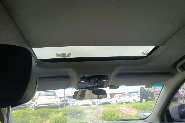 Used JETOUR X95 2020 1.6T DCT Exploration Pro Edition 7 Seats Headliner