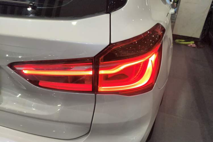 Used BMW X1 2018 sDrive20Li Leading Model