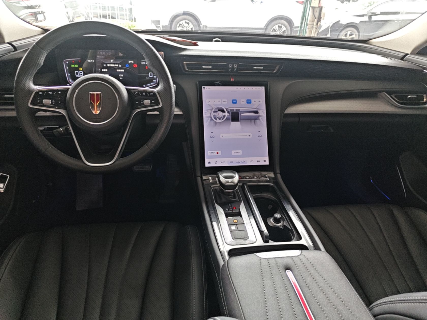 Hongqi H5 2024 1.5T DCT Smart Connect Flagship Edition - Chinese Trim Yun — снимка 12