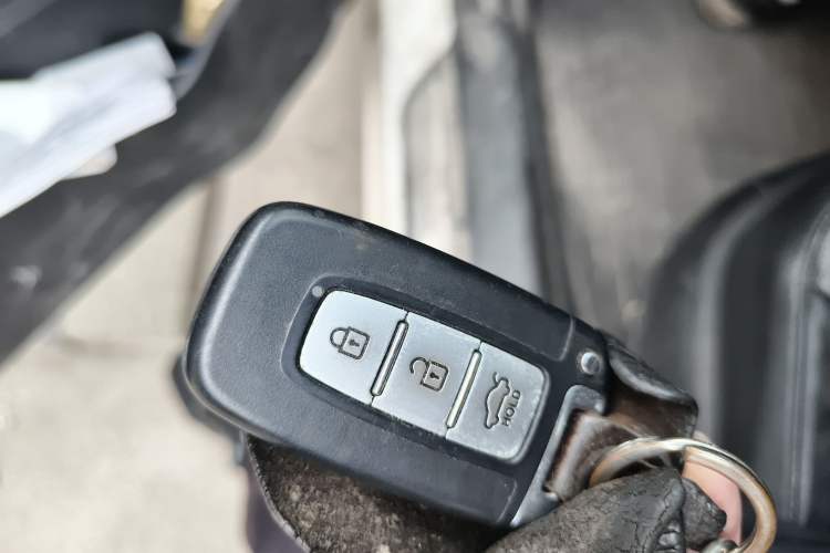 Used Hyundai Sonata 2013 2.0L Automatic Prestige Edition
