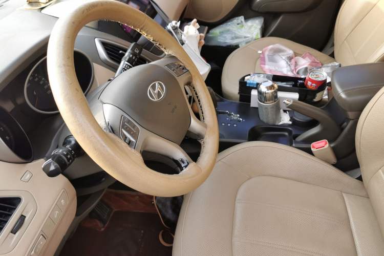 Used Hyundai ix35 2013 2.0L Automatic Two-Wheel Drive Smart GLS China V Standard