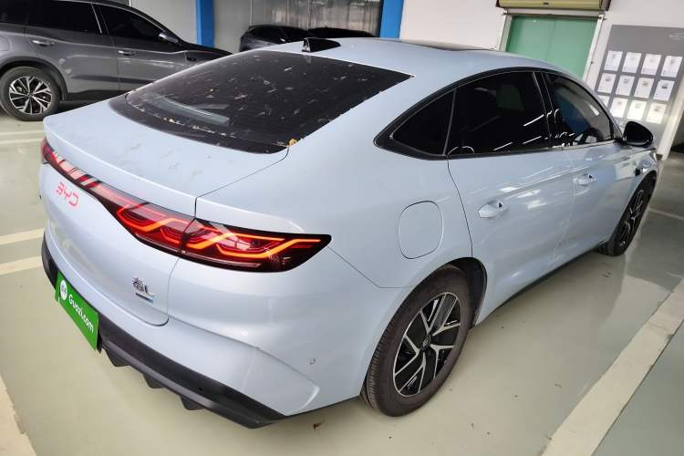 Used BYD Qin L 2025 DM-i Smart Drive 120KM Superior Model
