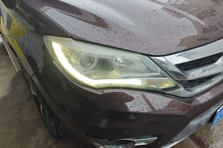 Used BYD S7 2015 2.0T Automatic Prestige Model