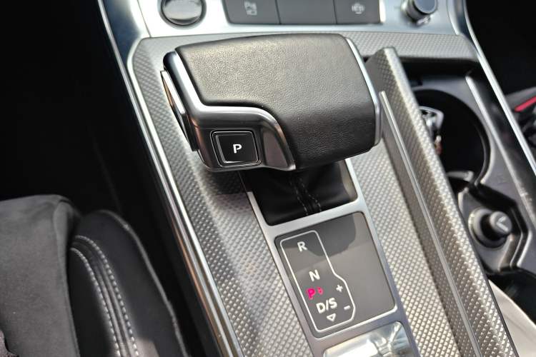 Used Audi A6L New Energy 2020 55 TFSI e quattro Gear Lever
