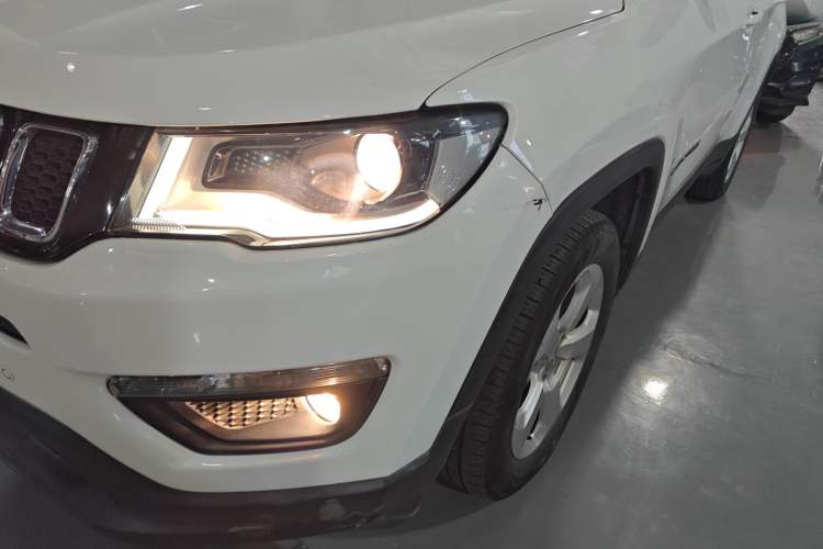 Used Jeep Compass 2019 220T Automatic Family Edition