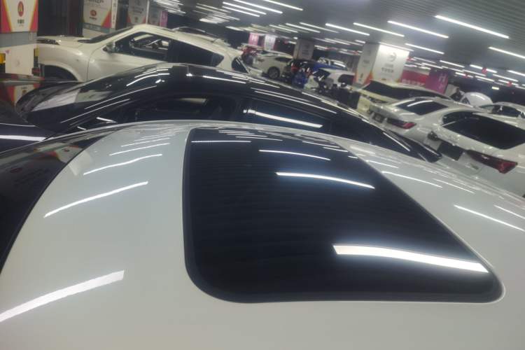 Used Jaguar XF 2015 XF 2.0T 80th Anniversary Limited Edition Luxury Model Roof