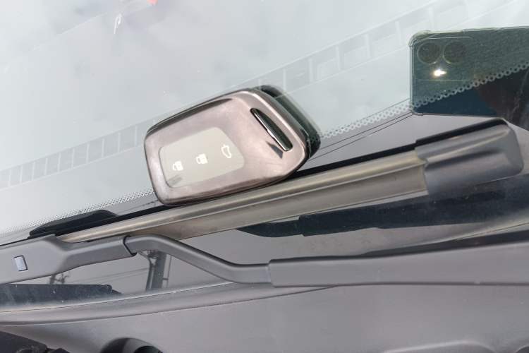 Used Baojun KiWi EV 2021 Artist Model Ternary Lithium