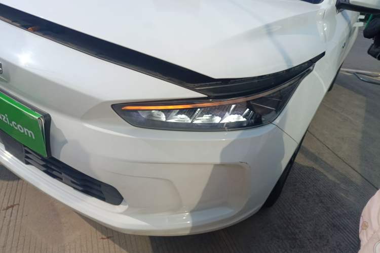 Used Geometry A 2022 Pro 430KM Green Apple Plus
