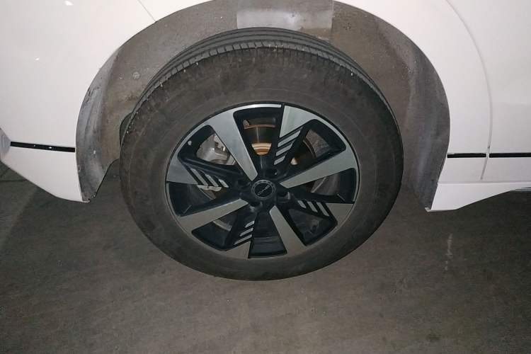 Used BYD e2 2024 Honor Edition Luxury Model Exterior 8