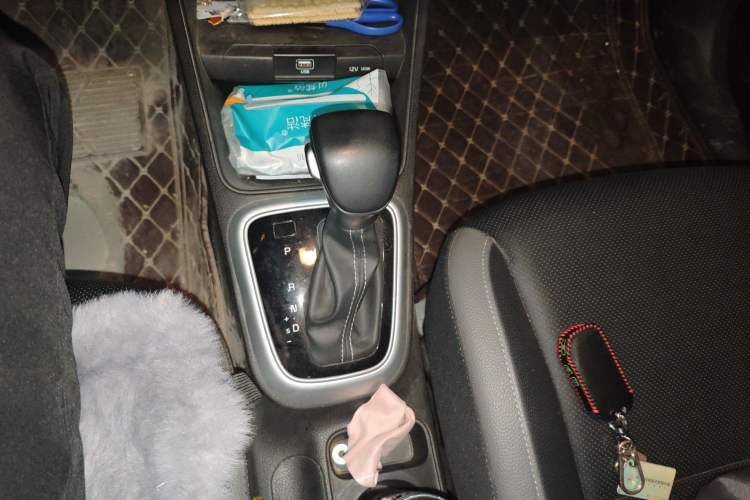 Used Kia kx1 Stonic 2021 1.4L CVT Fun Edition
