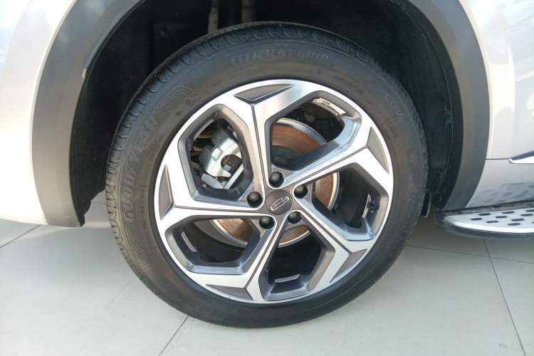 Used Geely Auto Monjaro L 2024 2.0TD High-Power Automatic Two-Wheel Drive Yunqi Version
