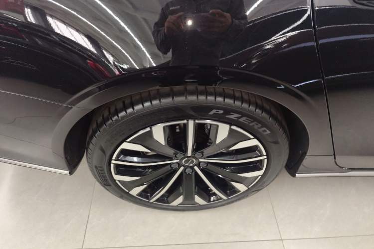 Used Volvo S90 2026 B5 Zhiyuan Luxury Edition