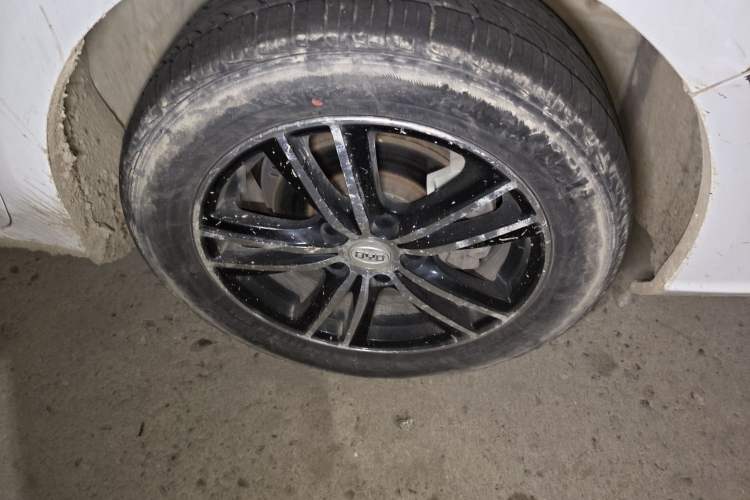 Used BYD Surui 2015 1.5L Manual Luxury Model