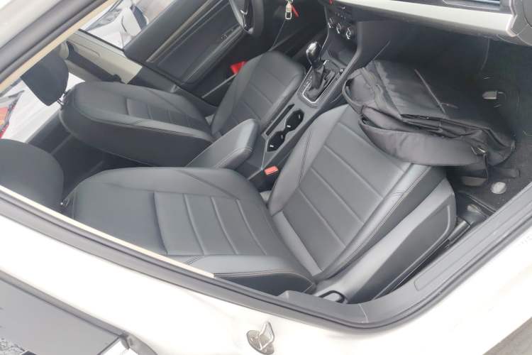 Used Volkswagen Lavida 2022 1.5L Automatic Comfort Edition Right Front Seat