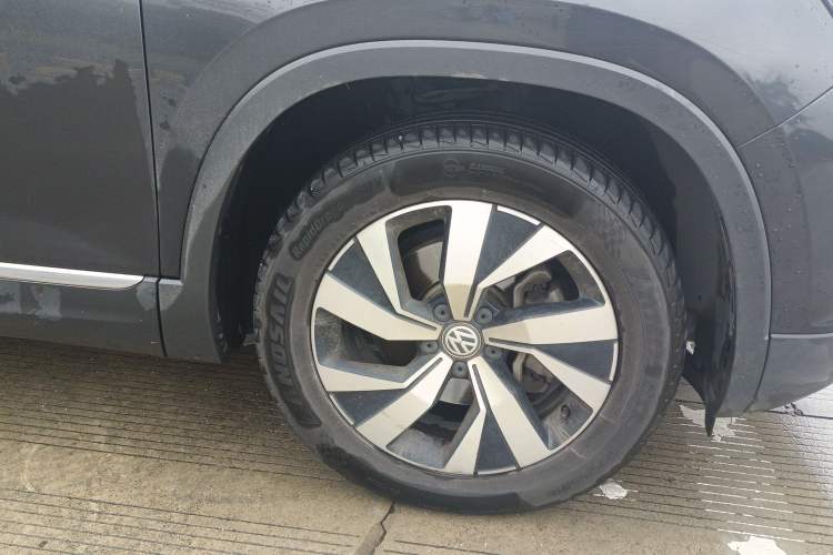 Used Volkswagen Tayron 2019 330TSI Two-Wheel Drive Luxury Model China VI Standard