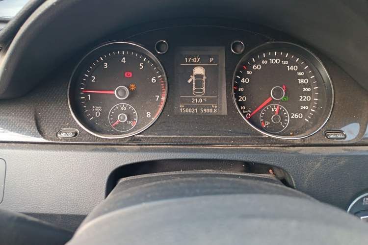 Used Volkswagen Magotan 2013 1.8TSI Premier Model
